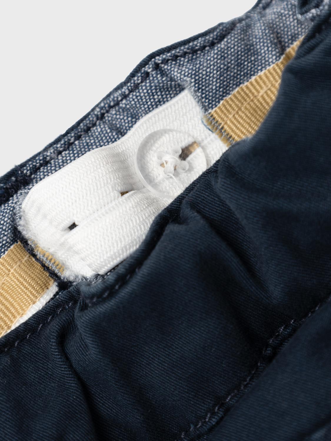 model_shot-front_full